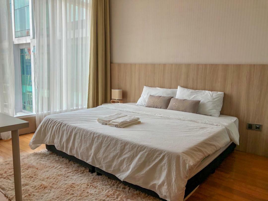 Soho Suites Klcc Куала Лумпур Екстериор снимка