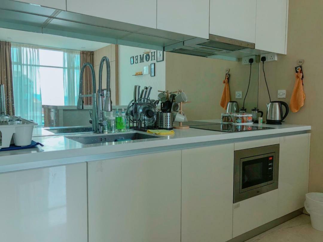 Soho Suites Klcc Куала Лумпур Екстериор снимка